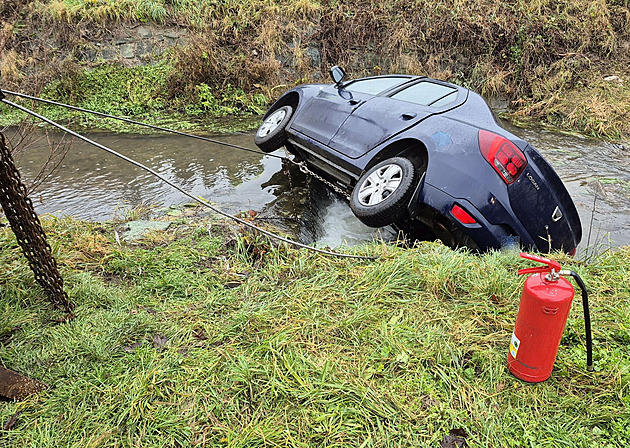 Tři lidé zemřeli při dvou dopravních nehodách na Uherskohradišťsku