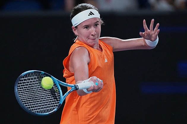 Australian Open ONLINE: Bartůňková hraje třetí set, Menšík i Kopřiva zvládli bitvy