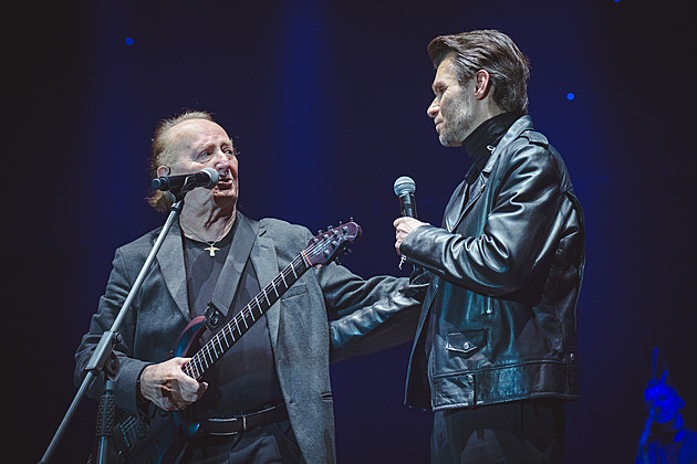 Janda, Kozub i Basiková. Podívejte se, kdo vzdal hold Patriku Hezuckému v O2 areně