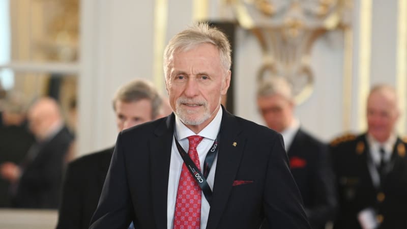 Spor USA a Španělska o Írán eskaluje. Sánchez je kretén, glosuje Topolánek