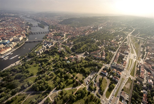Praha rozšíří Letenské sady. Místo parkoviště přibude zeleně