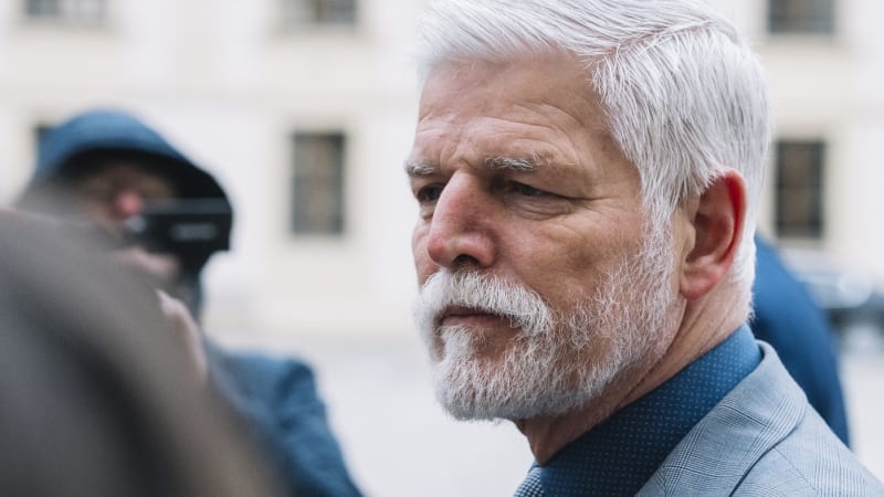 Přímá volba prezidenta byla podle Valeše chyba. Nastínil, kdo by Pavla mohl porazit