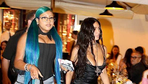 Ve dvanácti podnikatelkou. Dcera Westa a Kardashianové spouští vlastní značku