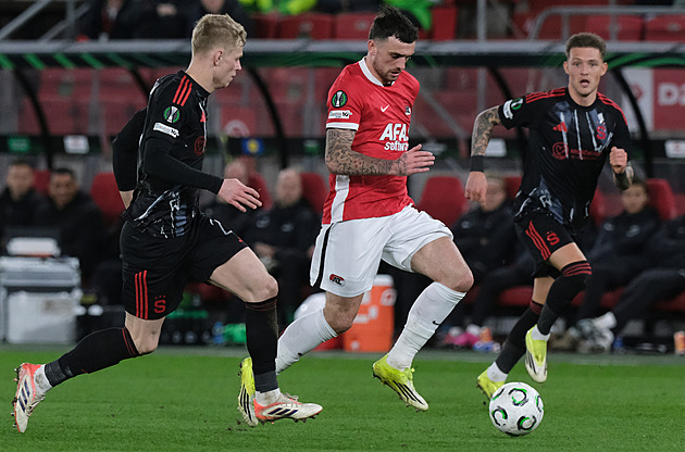 ONLINE: Sparta - Alkmaar 0:1, komplikace pro domácí, v úvodu se trefuje Jensen