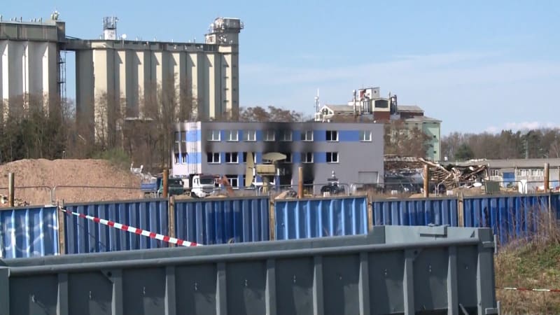 Ať firma LPP odsoudí okupaci Palestiny, vydírají údajní žháři z Pardubic