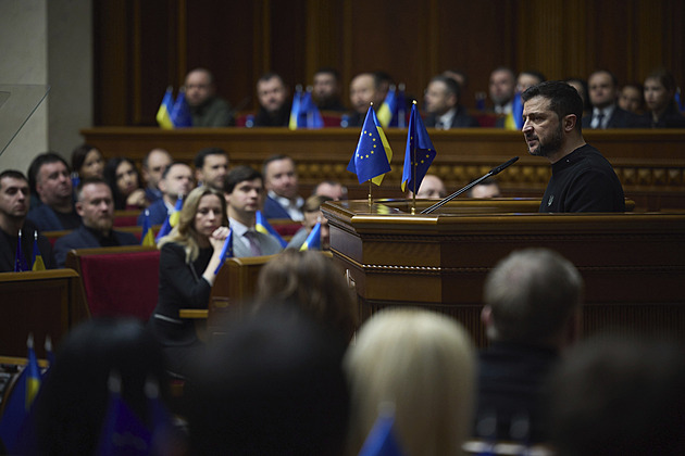 Zelenskyj ztrácí parlament. Vládní poslanci už nehlasují pro „jeho“ zákony