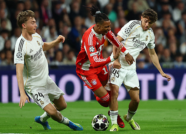 ONLINE: Real hostí v semifinále Ligy mistrů Bayern, Arsenal hraje na Spotingu