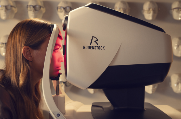 Oči dnes pracují jinak než dřív. Co s nimi dělá monitor, mobil a neustálé přepínání?