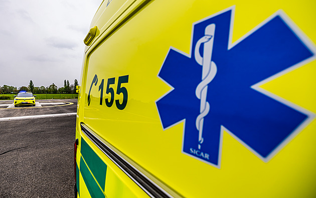 Dvacet minut neplatí. Záchranka v Jeseníkách přijíždí později, než stanoví zákon