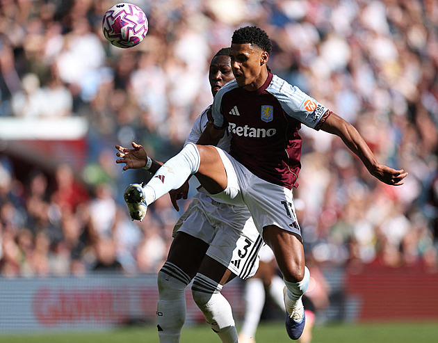 ONLINE: Fulham čelí Aston Ville, pak Wolverhampton vyzve Tottenham